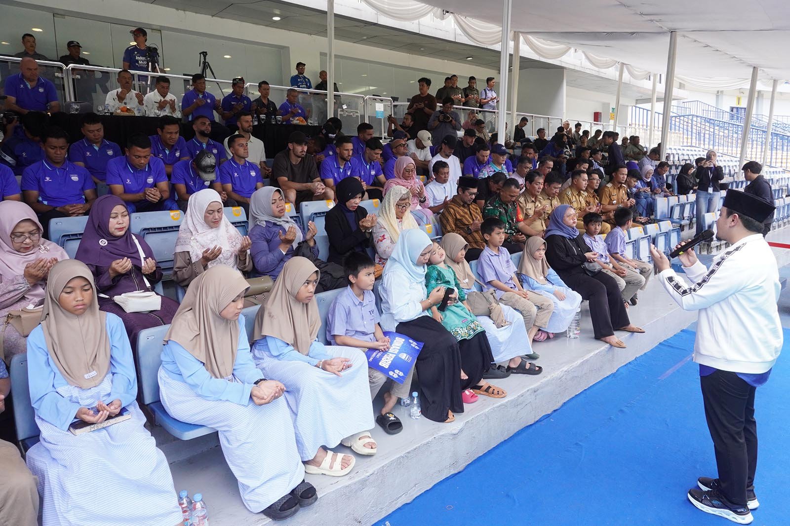 Sambut Ramadan, PERSIB Gelar Doa Bersama di GBLA di Stadion Gelora Bandung Lautan Api, Selasa, (3/2/2026).