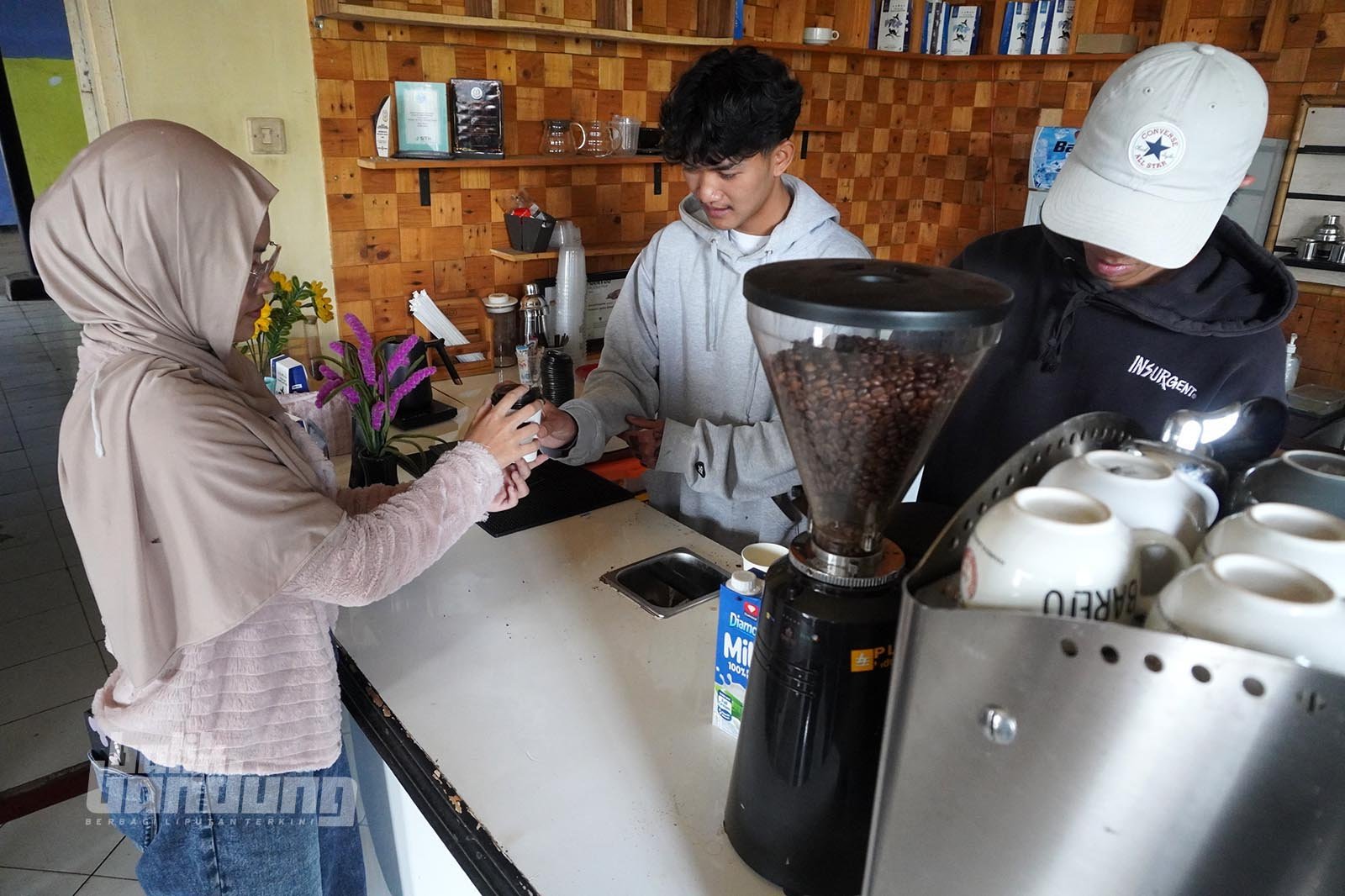 Bareto Coffee di Pangalengan, Kabupaten Bandung, Jawa Barat, Sabtu (7/2/2026).