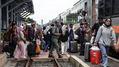 Tiket Lebaran Sudah Dijual! KAI Daop 2 Bandung Operasikan 24 KA Jarak Jauh per Hari