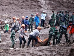Update Longsor Pasirlangu Bandung Barat: 25 Korban Ditemukan, 80 Orang Masih Dicari