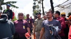 Wagub Jabar Erwan Setiawan Pastikan Pencarian Korban Longsor di Cisarua Bandung Barat Dilakukan Maksimal