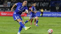 Tak Terbuai Pesta Gol, Persib Masih Tetap ‘Lapar’