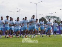 Persib Bandung Tingkatkan Intensitas Latihan, Fokus ke Semen Padang
