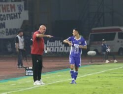 Hodak Bocorkan Cara Persib Pilih Pemain, Termasuk Perekrutan Eliano & Putros