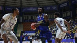 Satria Muda Menang atas Tangerang Hawks, Kado Manis di Hari Spesial Ivy-Curry