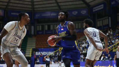 Satria Muda Menang atas Tangerang Hawks, Kado Manis di Hari Spesial Ivy-Curry