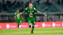 Pelatih Persib Bicara Lini Serang Persebaya