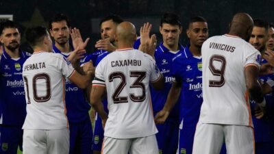 Pelatih Borneo FC Malah Puji Persib Saat Disinggung Absennya Thom Haye