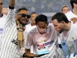 Malam Penuh Cerita di GBLA Saat Persib Tumbangkan Persik