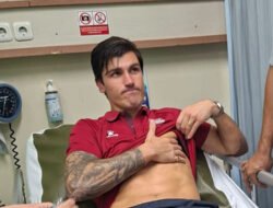 Sempat Bikin Cemas & Diangkut Ambulans, Persib Ungkap Kondisi Castel