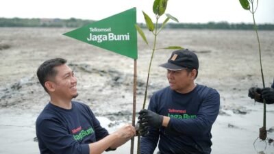 Telkomsel Ajak Masyarakat Tanam Pohon Cukup Tukar Poin