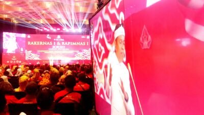 Dedi Mulyadi Ungkap Ironi Buruh Perkebunan Miskin di Forum Rakernas SOKSI Bandung