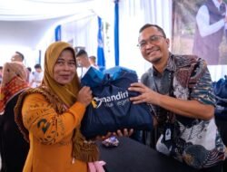 Hari Kebangkitan Nasional 2026, Bank Mandiri Bantu Ribuan Warga Prasejahtera di Bandung