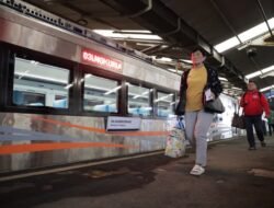 Libur Idul Adha 2026, Tiket Kereta Api dari Bandung Laris Manis!