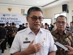 Nggak Cuma Modal Nekat! Wagub Erwan & Menteri P2MI Siapkan Pekerja Migran Jabar Berkelas Dunia Lewat ‘SMK Go Global’